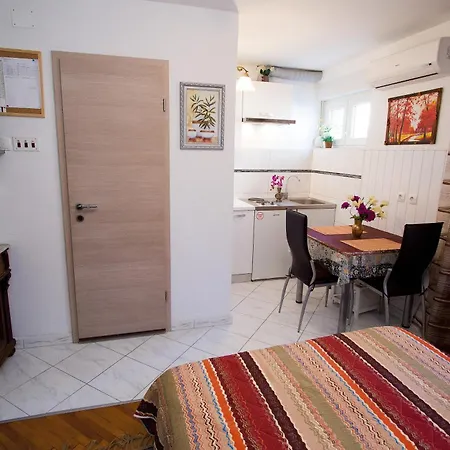 Appartement Crvena Orhideja *