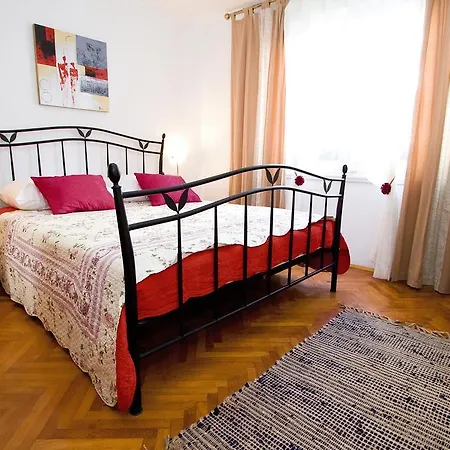 Appartement Crvena Orhideja *