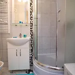 Apartments Crvena Orhideja * Split