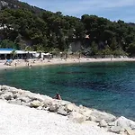 Apartments Crvena Orhideja Apartment Split