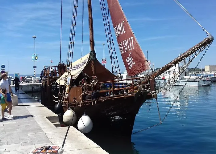 Crvena Orhideja Apartamento Split